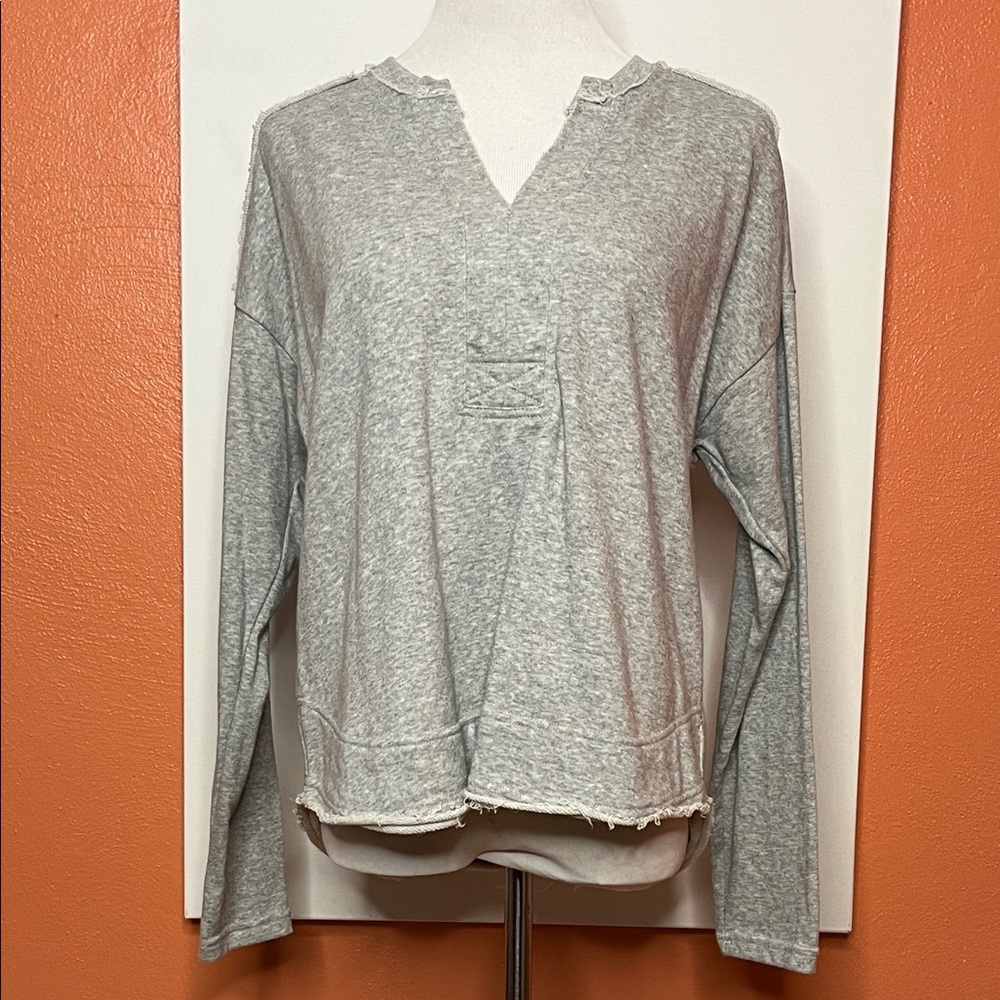 Casual Heather Gray Long Sleeve Women's Top